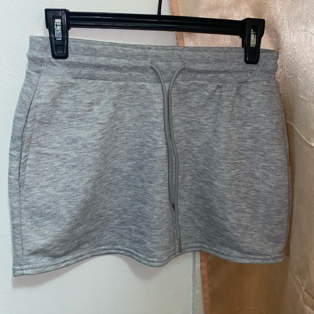 5 Skirts for $9